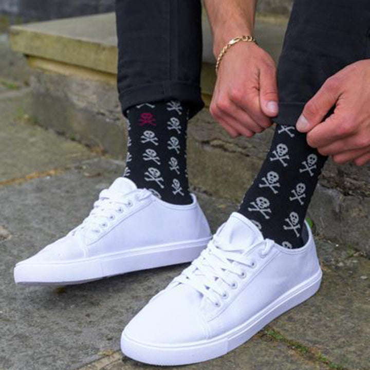 Black Skull Bamboo Socks